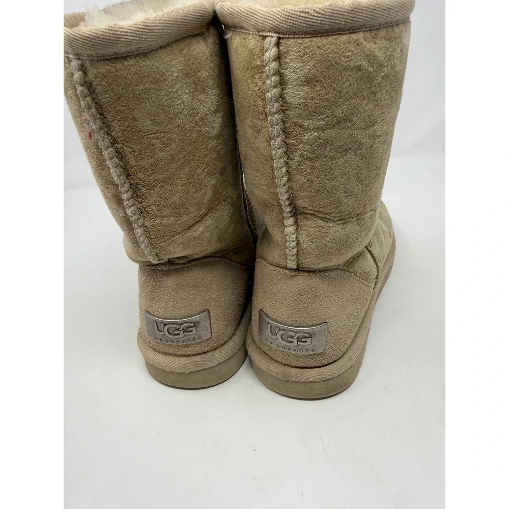 UGG Australia Classic Short 5831 Sand Tan Suede Sheepskin Boots Womens 6